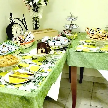 Semi Di Limone Hotel 2*
