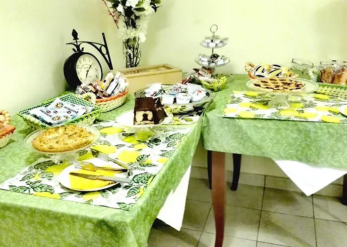 Semi Di Limone Hotel 2*